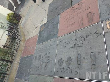 トムハンクスの手形・足形